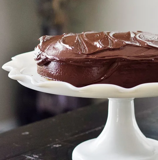chocolate ganache on cake