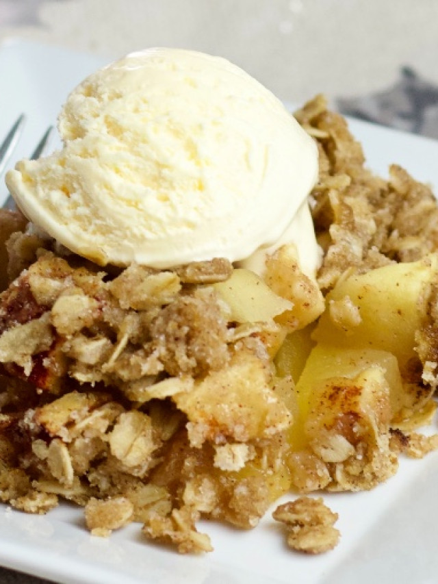 Apple Crisp With Ice Cream. Close Up
