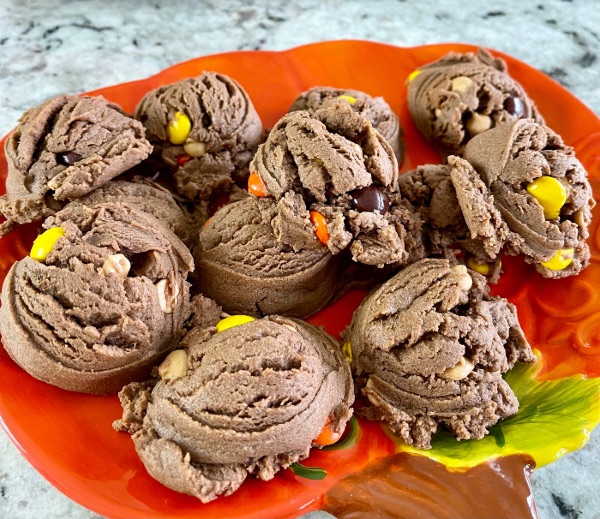 Reese's pieces cookies