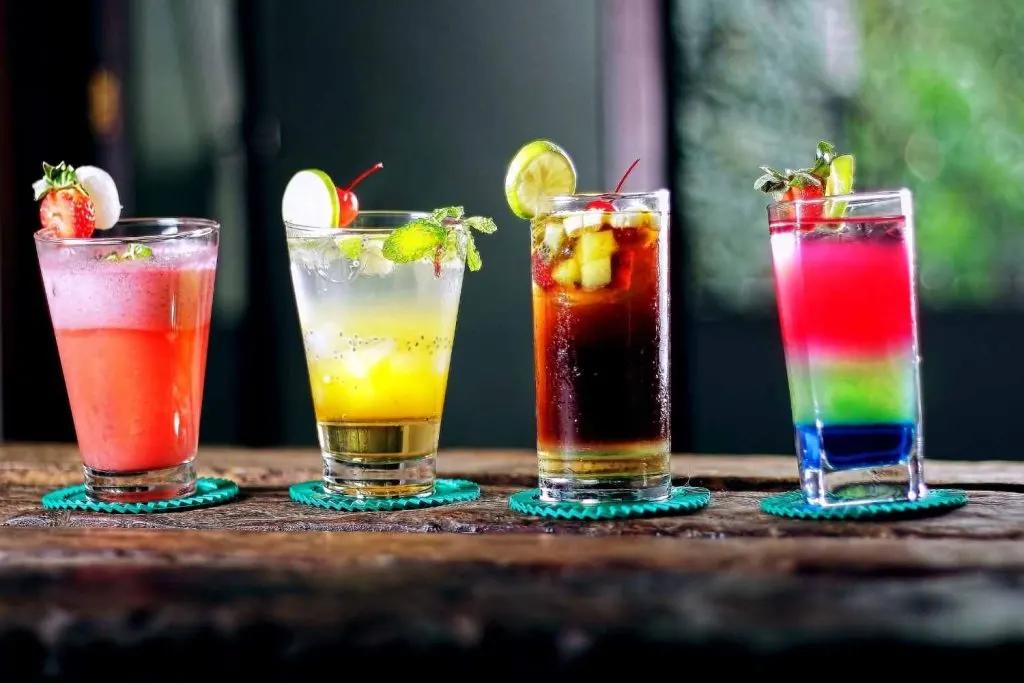 https://www.homemadefoodjunkie.com/wp-content/uploads/2022/01/What-is-a-cocktail-3-1024x683.jpg.webp