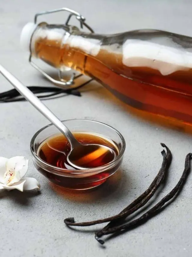 Homemade Vanilla Extract