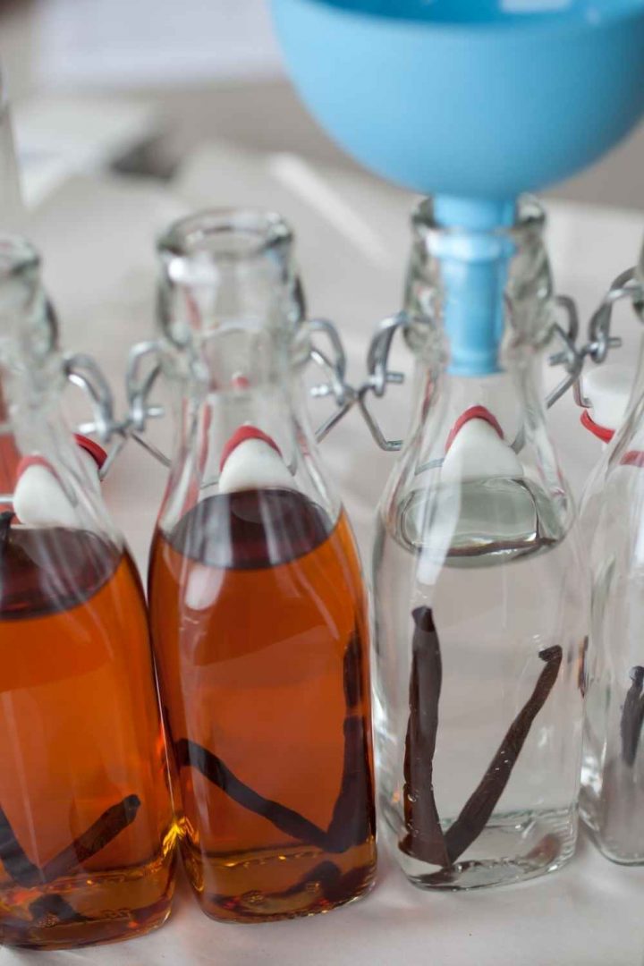 Easy Homemade Vanilla Extract Recipe Homemade Food Junkie