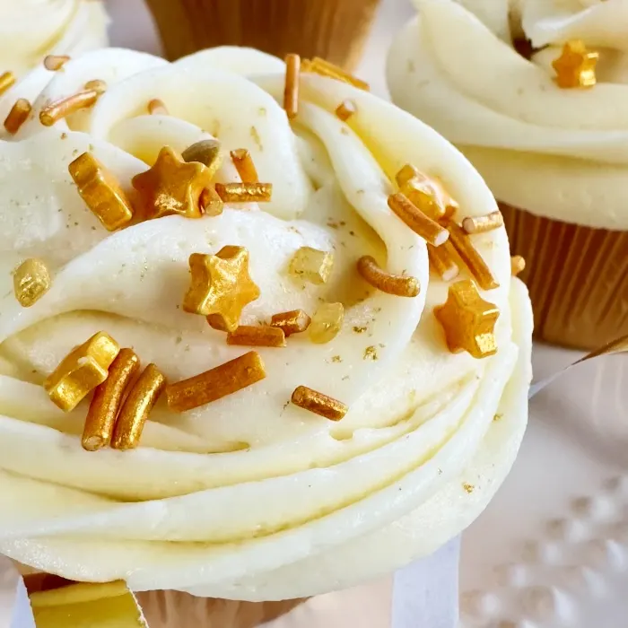 Orange Creamsicle Cupcakes 9 Champagne Cupcakes With Champagne Buttercream Frosting