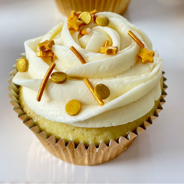 Champagne Cupcakes With Champagne Buttercream Frosting