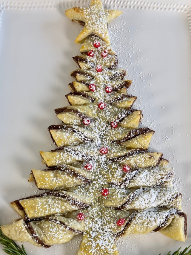 nutella-filled-puff-pastry-tree-homemade-food-junkie