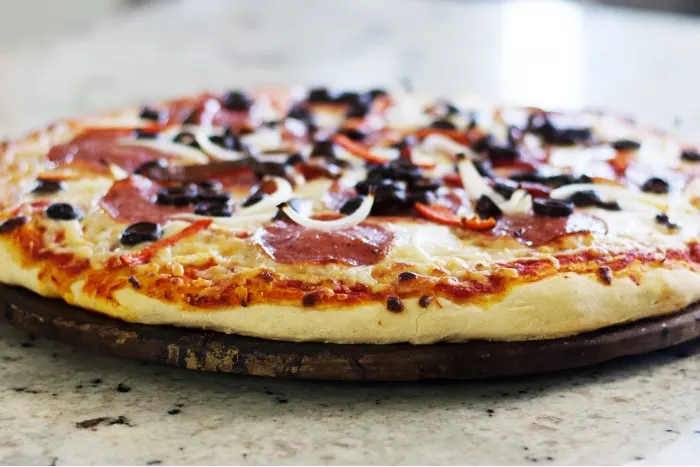 Easy Discard Sourdough Pizza Crust 3 Sourdough Pizza Edge