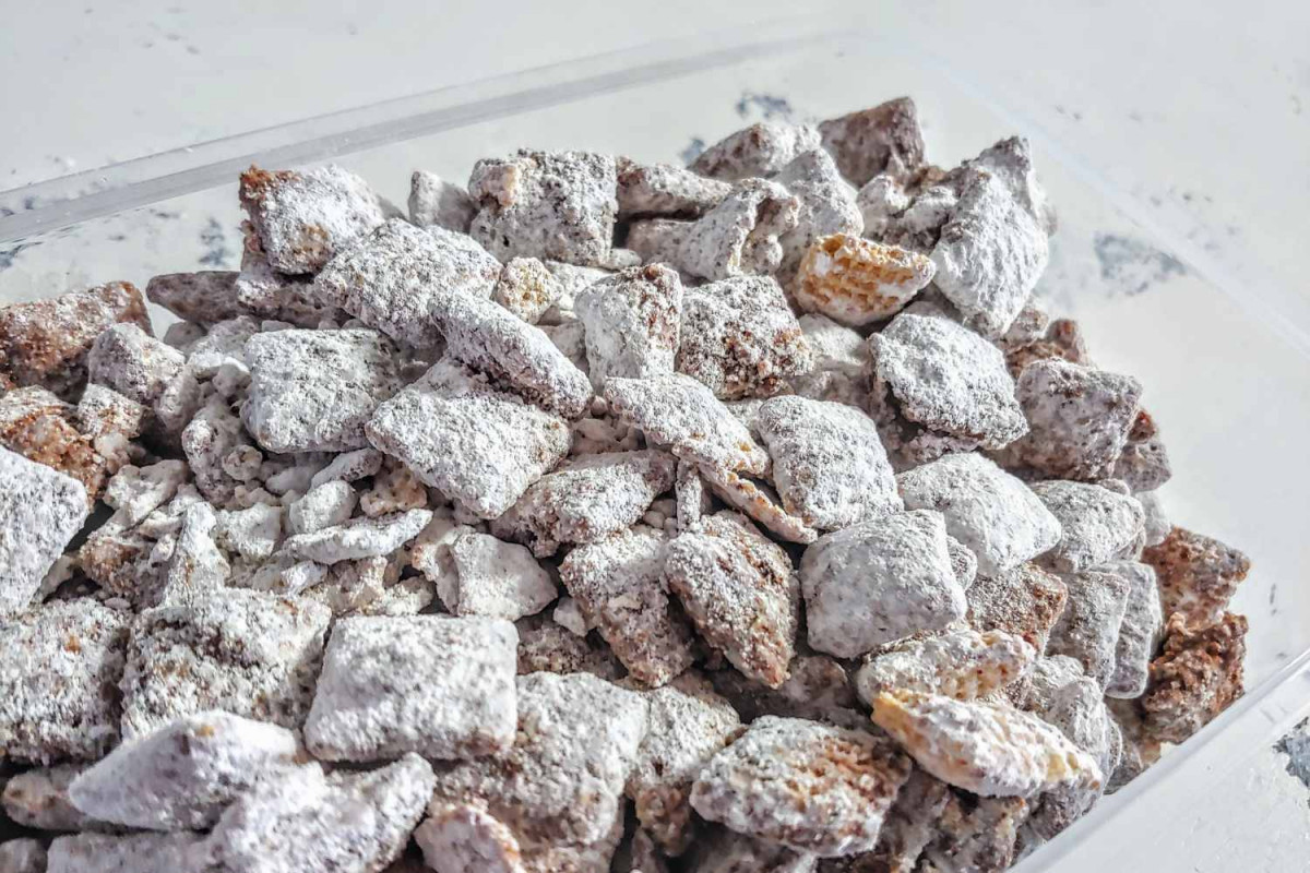Easy Puppy Chow Snack Recipe Homemade Food Junkie