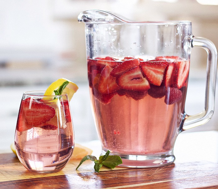 Strawberry Sangria