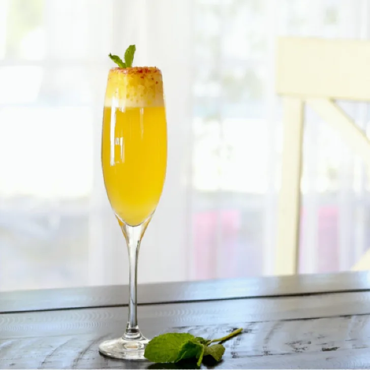 virgin peach Bellini