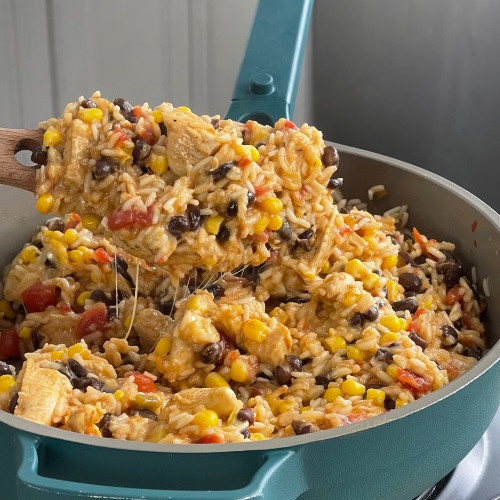 Mexican Rice And Chicken One Pot Dinner 3 Mexican Chicken And Rice In A Blue Skillet