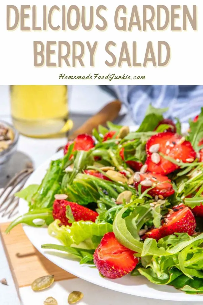 Delicious Garden Berry Salad