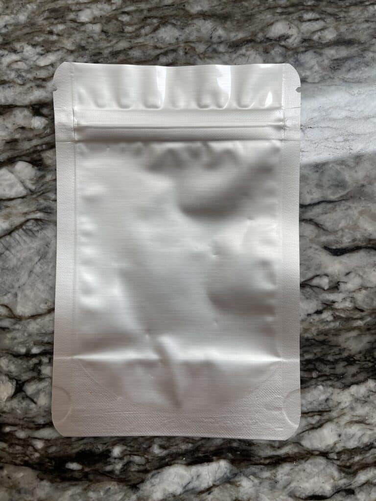 Mylar Bags for Food Storage: How to Choose, Fill and Seal Them 4 small mylar bag
