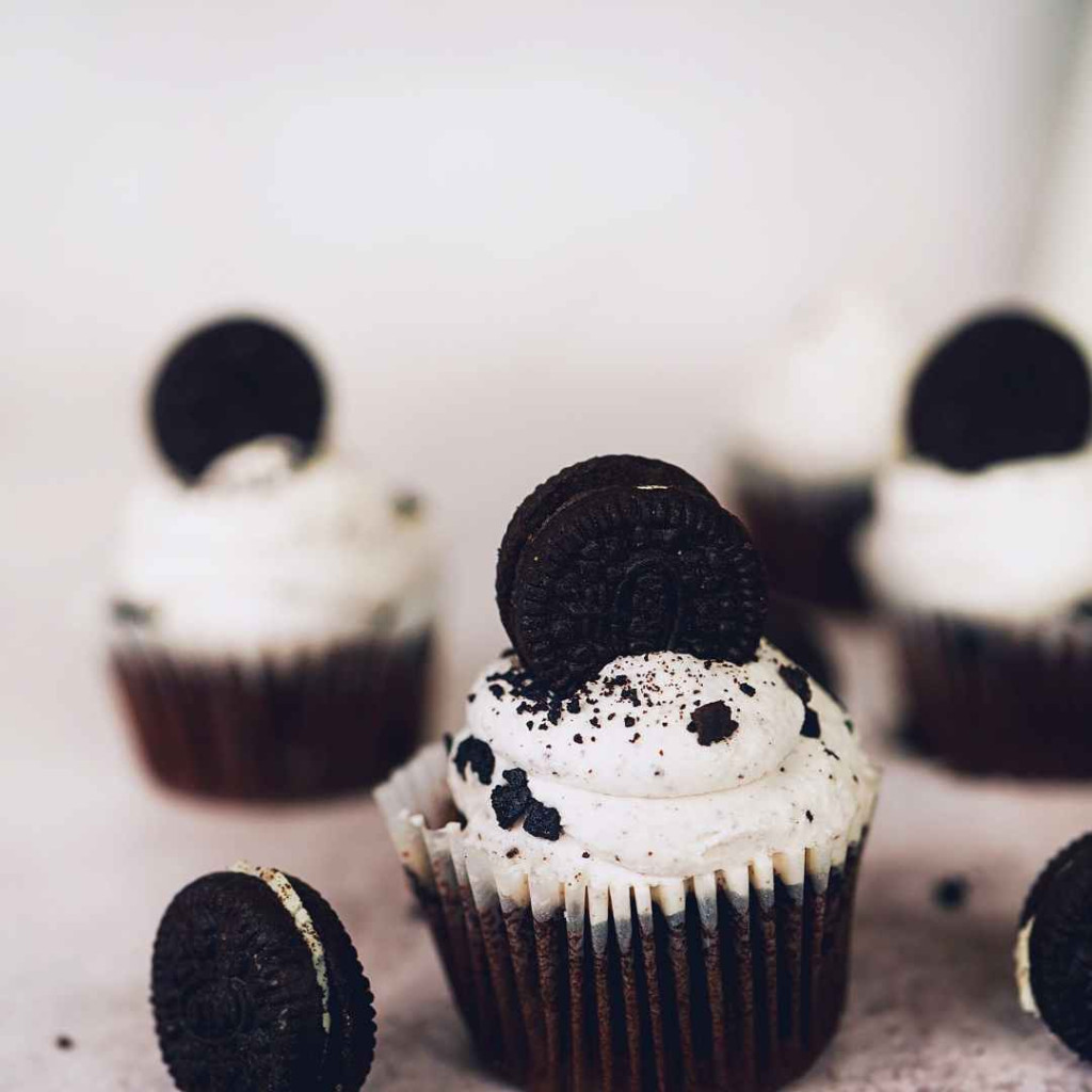 Cookies And Cream Cupcakes