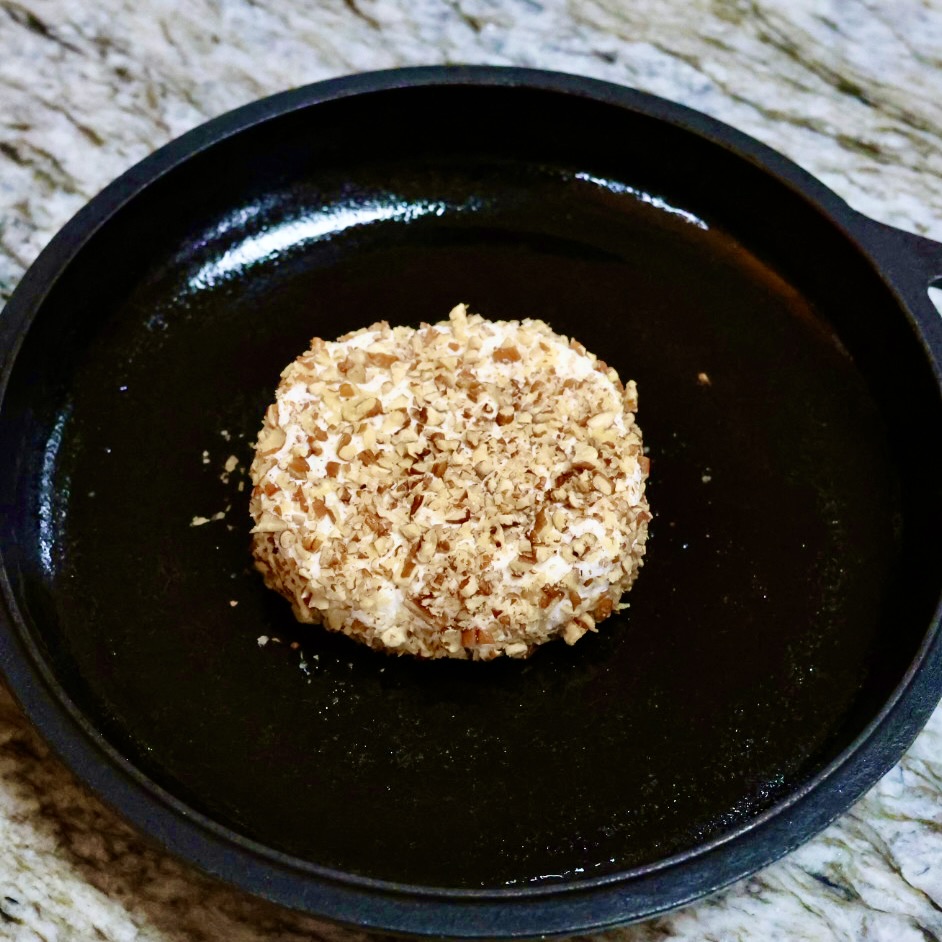 Simple Baked Goat Cheese Roasted Cranberry Appetizer 6 Nut Coated Goat Cheese In Center Of Dish