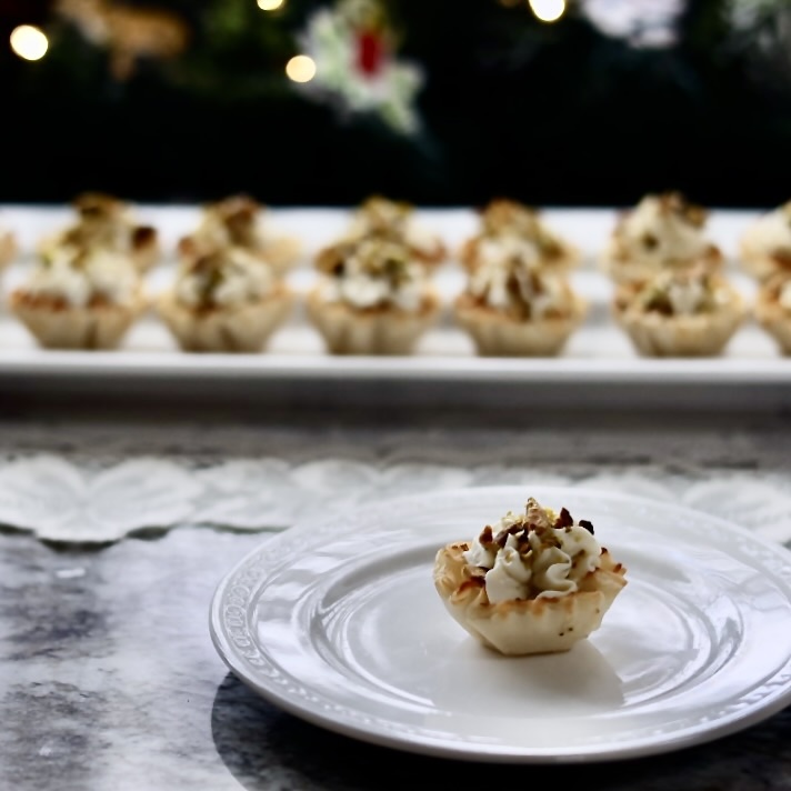 hot honey Boursin phyllo Cups