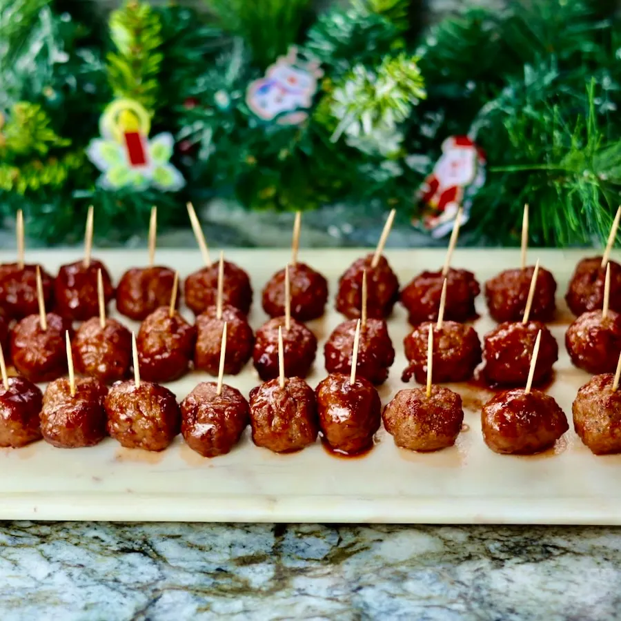 Sizzling Hot Honey Cranberry Meatballs 4 Hot Honey Cranberry Meatballs