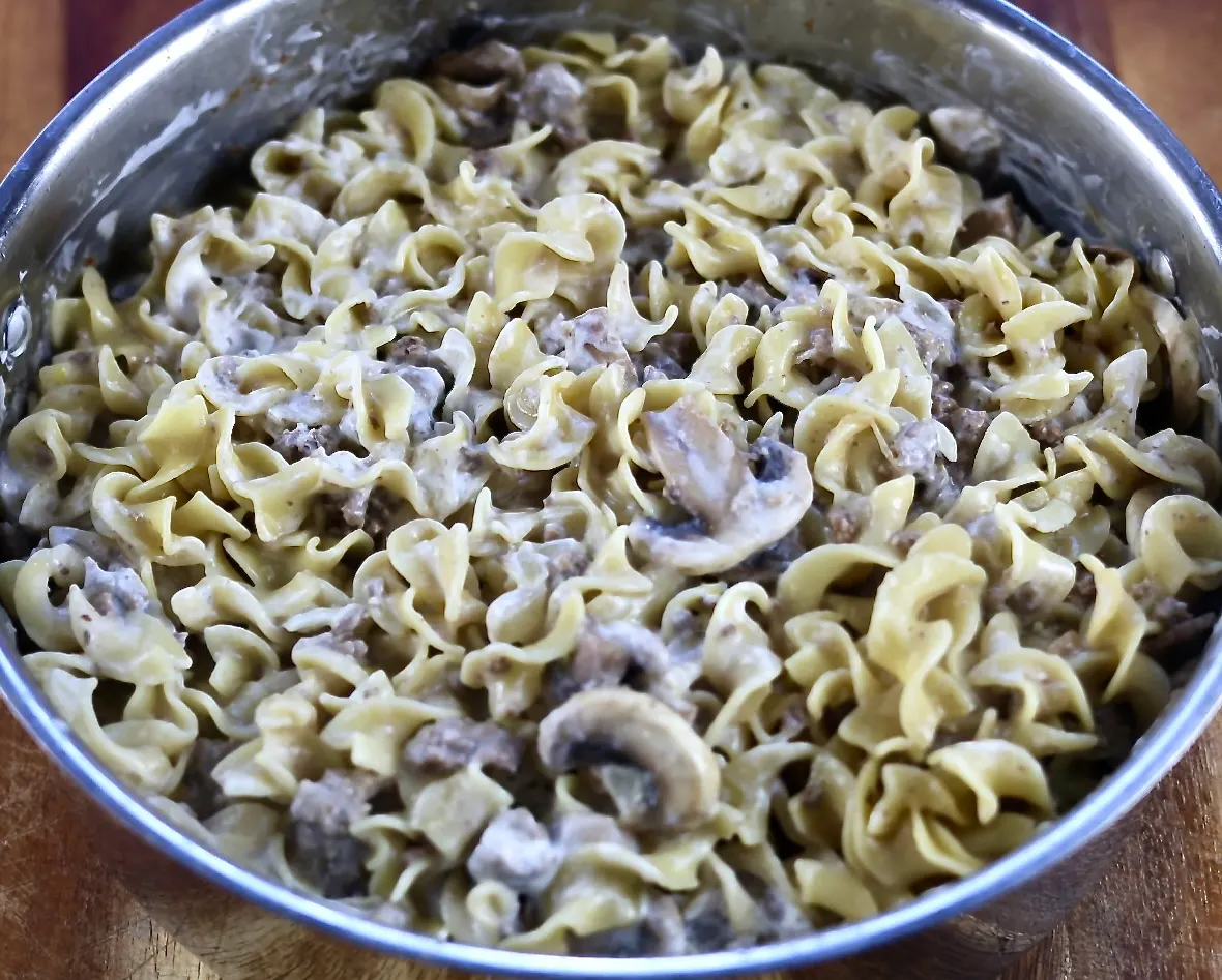 one pot ground beef stroganoff in a skillet