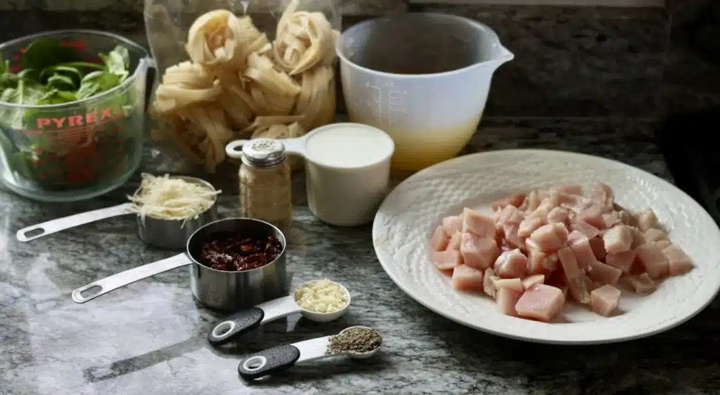 Creamy Garlic Chicken Pasta-Easy One Pan Weeknight Dinner 4 creamy garlic chicken pasta ingredients
