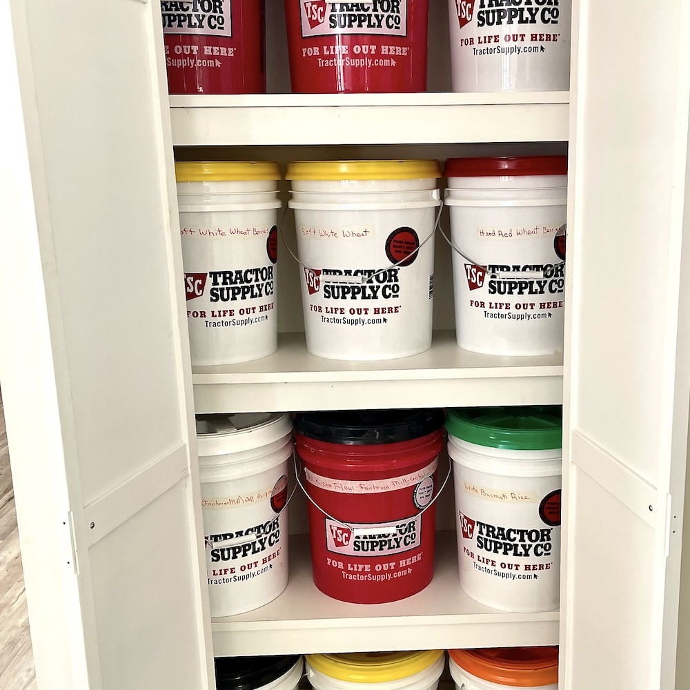 Pantry Staples for Easy Weeknight Dinners 6 bulk food pantry