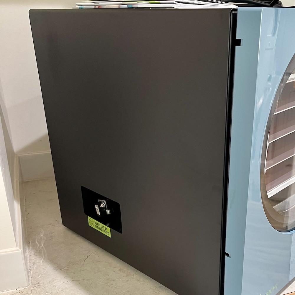 Harvest Right Countertop 360 Freeze Dryer: My First Look 4 valve placement harvest right 360 freeze dryer